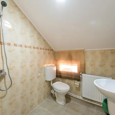 Vila Jun Guest house