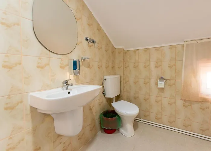 Vila Jun Pensionat 3*