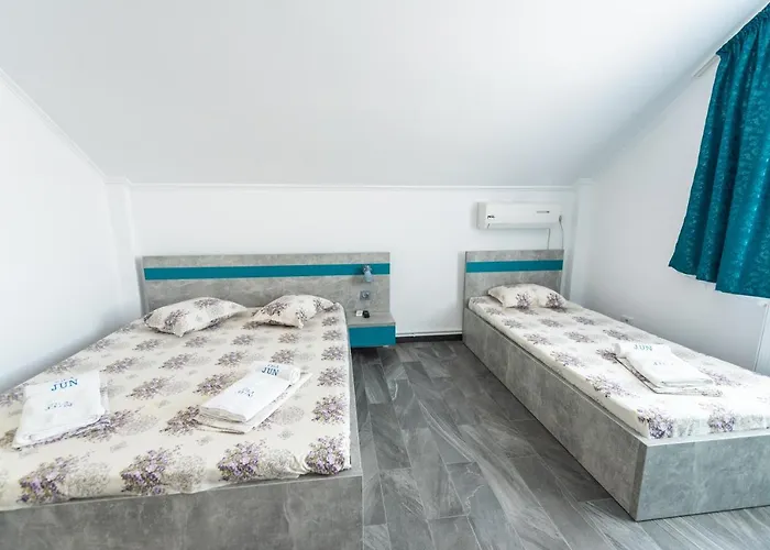 Guest house Vila Jun