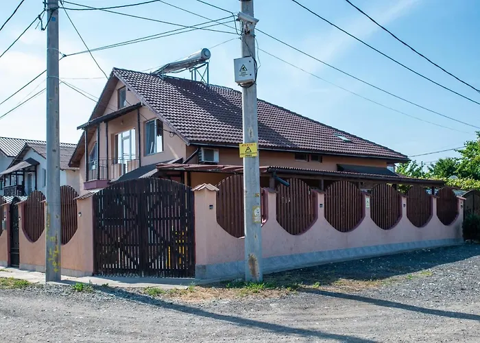 Guest house Vila Jun 3*