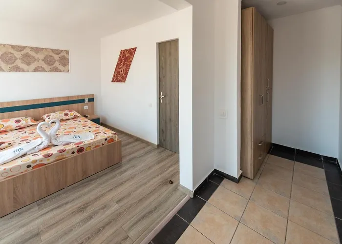 Vila Jun Guest house